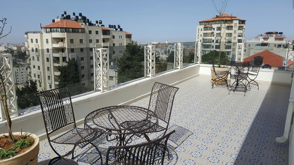 Lavender Boutique Hotel Ramallah Ngoại thất bức ảnh