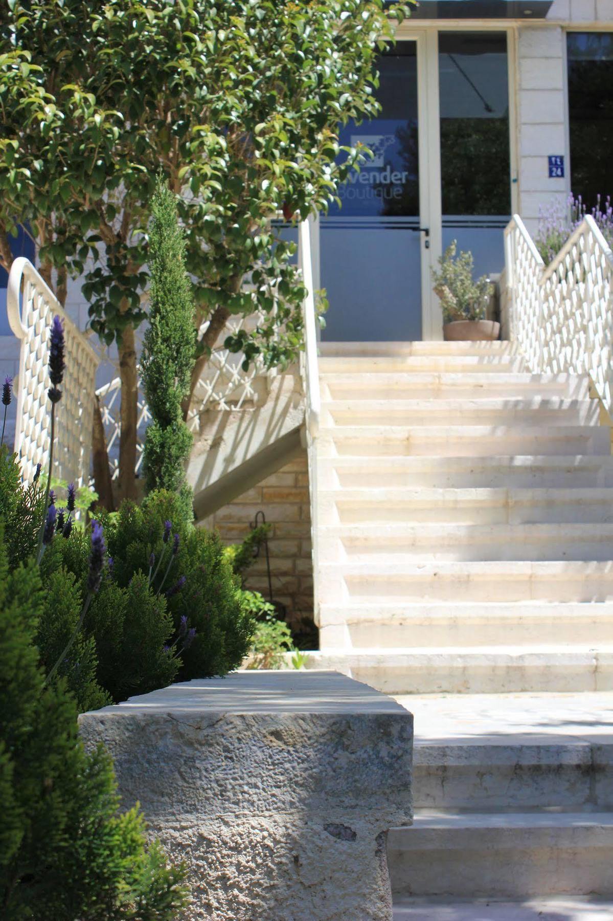 Lavender Boutique Hotel Ramallah Ngoại thất bức ảnh