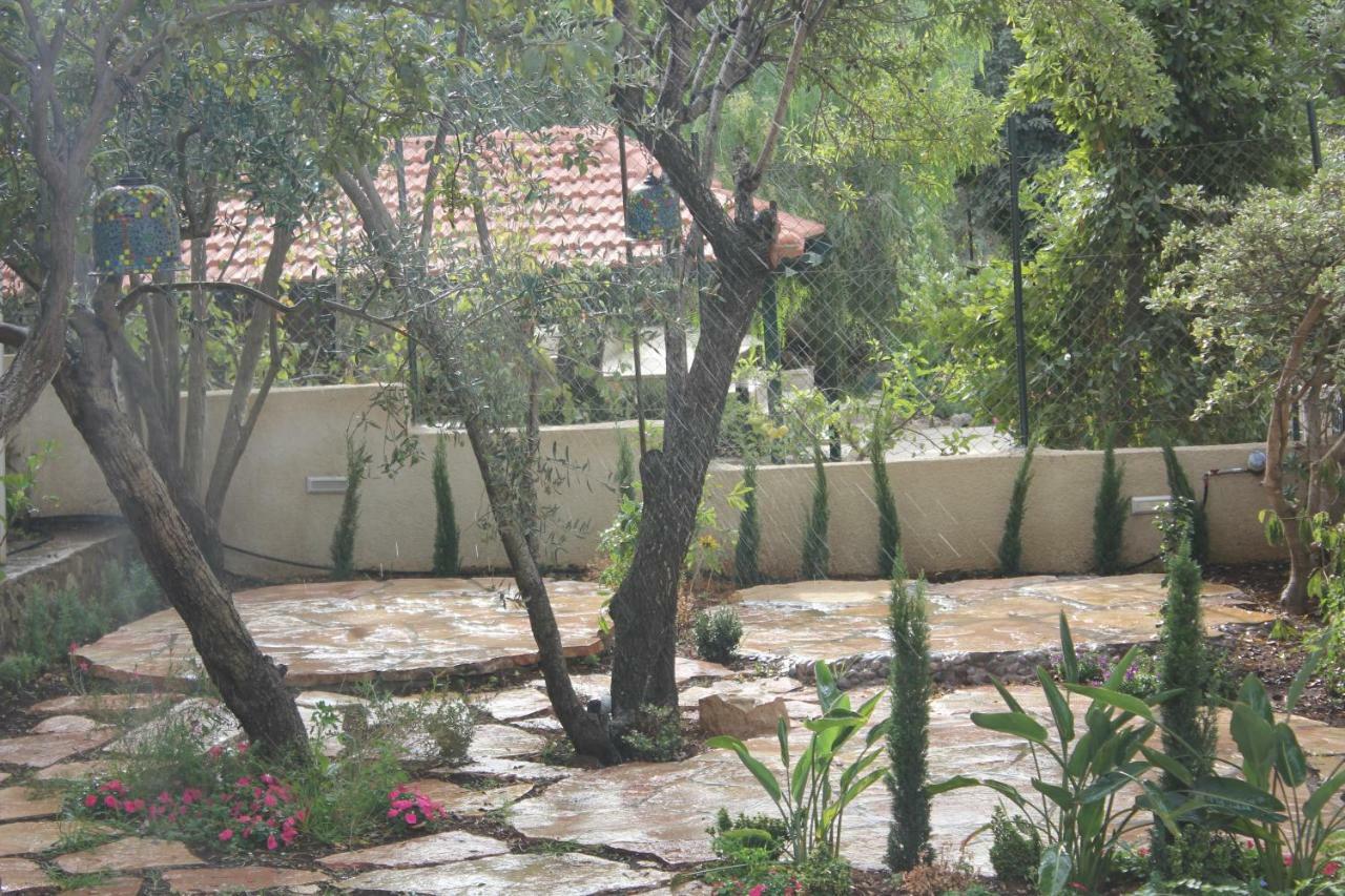Lavender Boutique Hotel Ramallah Ngoại thất bức ảnh