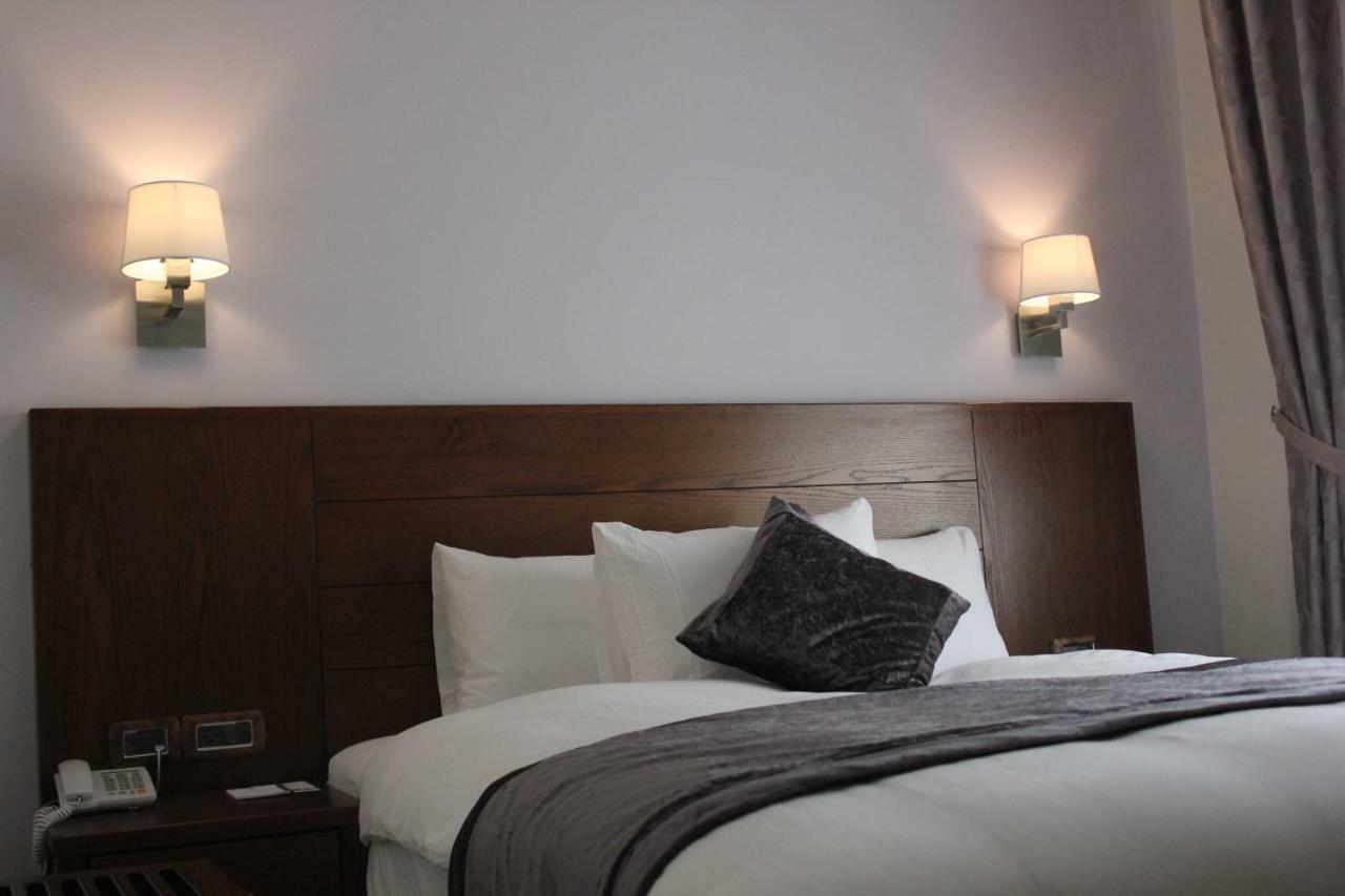 Lavender Boutique Hotel Ramallah Ngoại thất bức ảnh