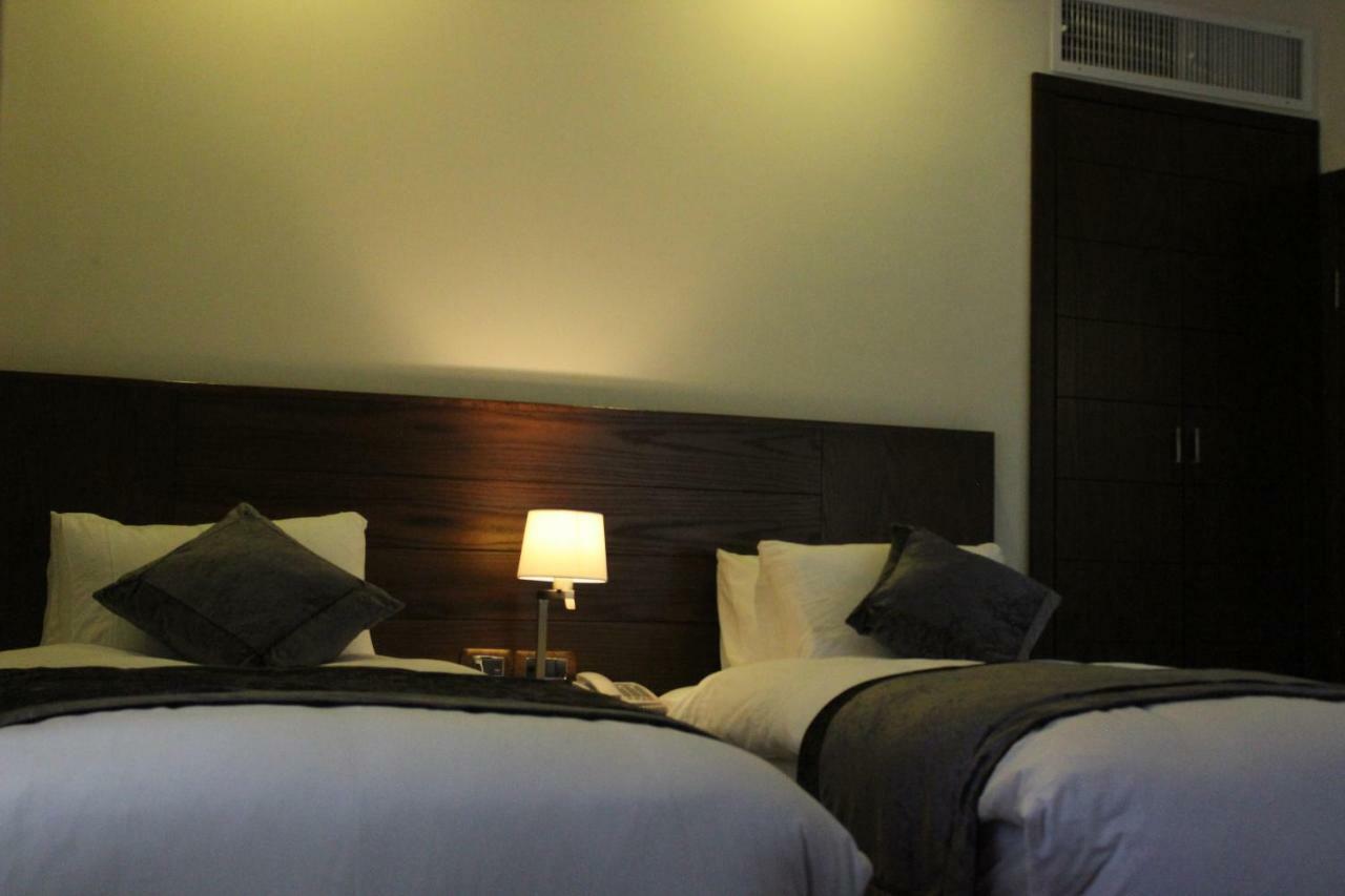 Lavender Boutique Hotel Ramallah Ngoại thất bức ảnh
